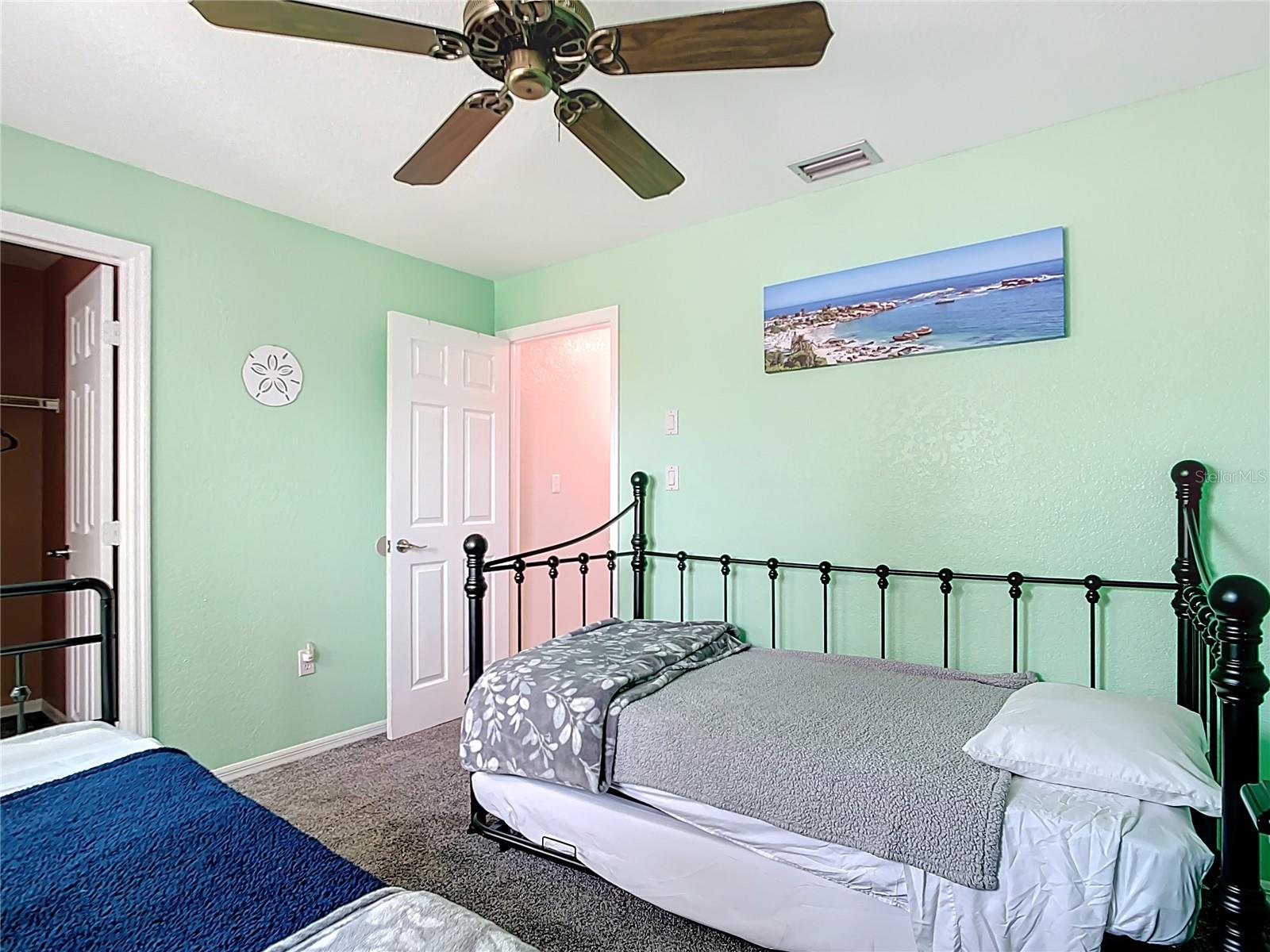 Image 44 of 71 For 18790 Countryman Avenue