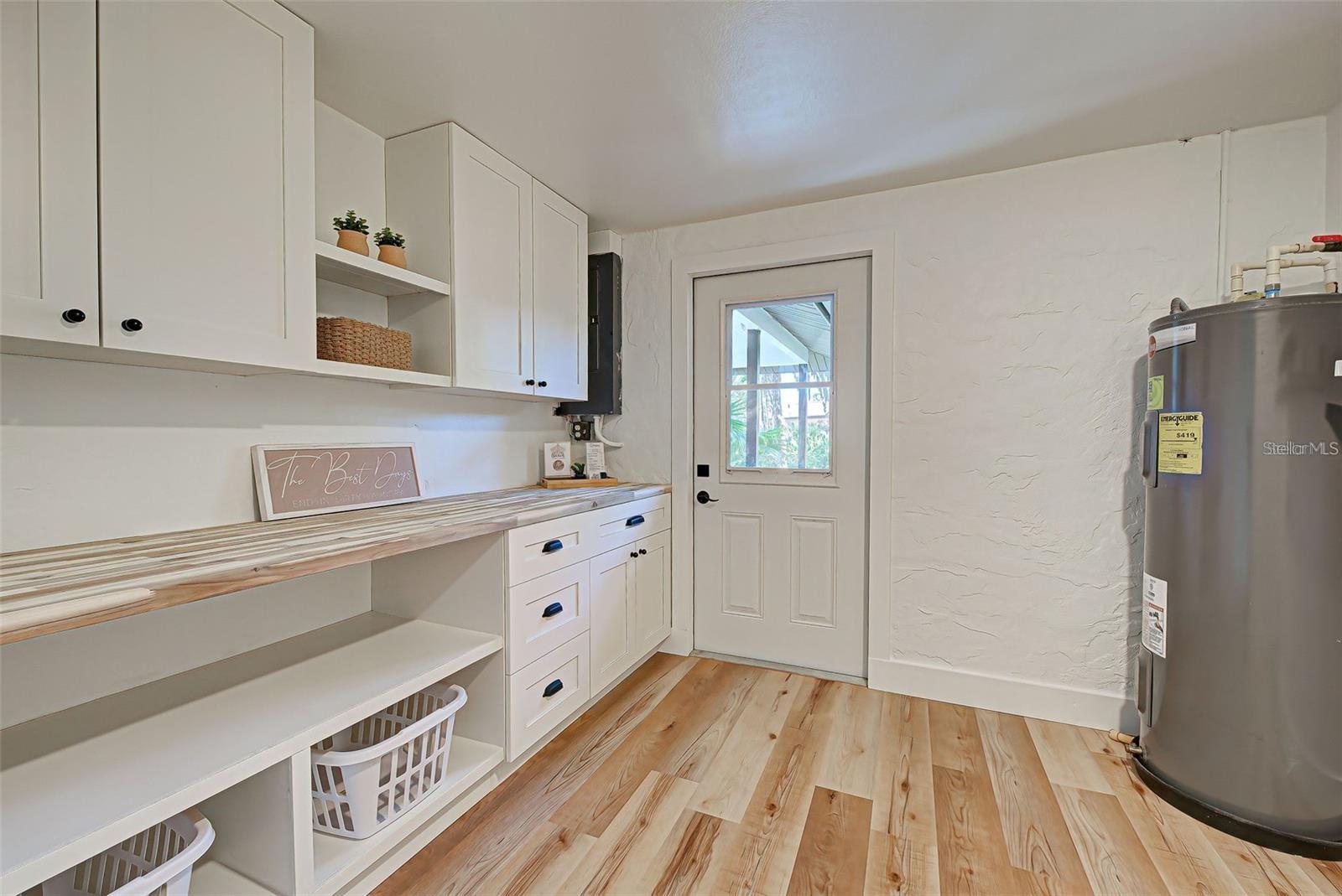 Image 11 of 34 For 1155 Forest Drive