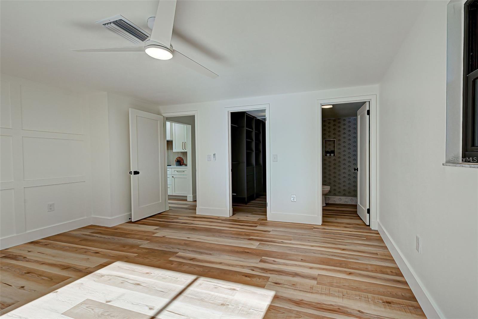 Image 19 of 34 For 1155 Forest Drive