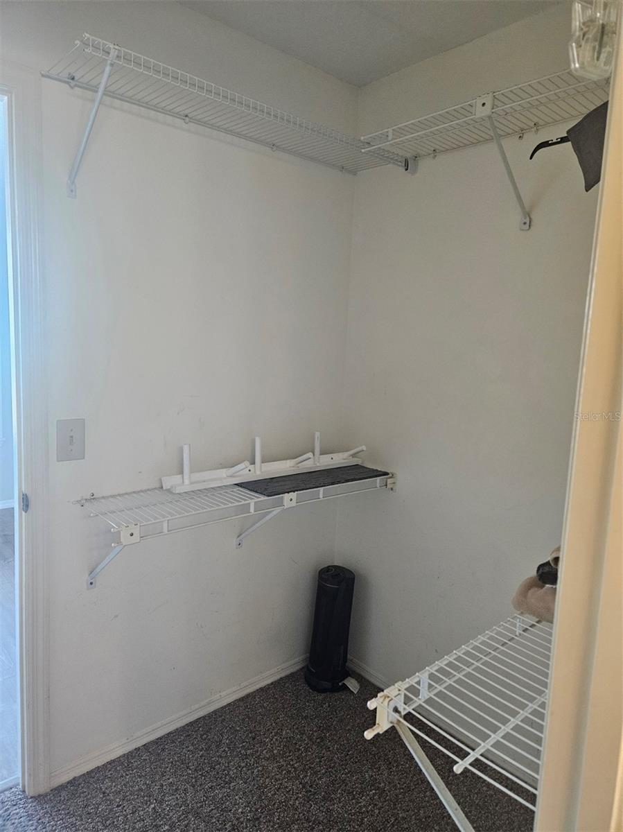 Image 16 of 29 For 4410 Warren Avenue 206