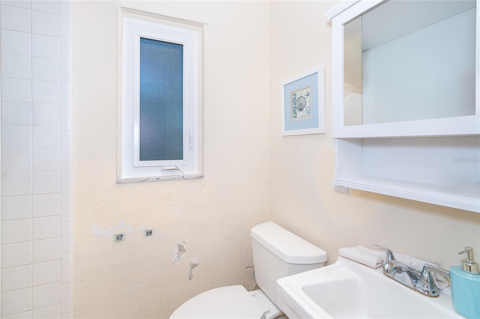 Image 10 of 45 For 4093 Pelican Shores Circle