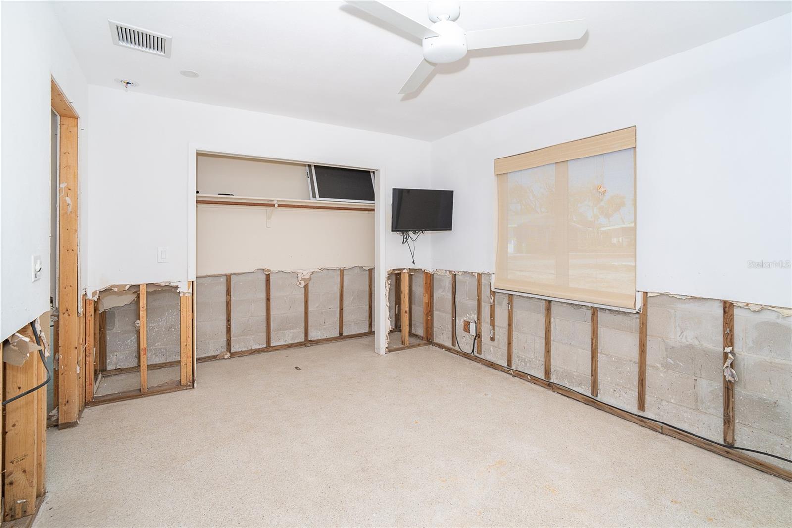 Image 15 of 45 For 4093 Pelican Shores Circle