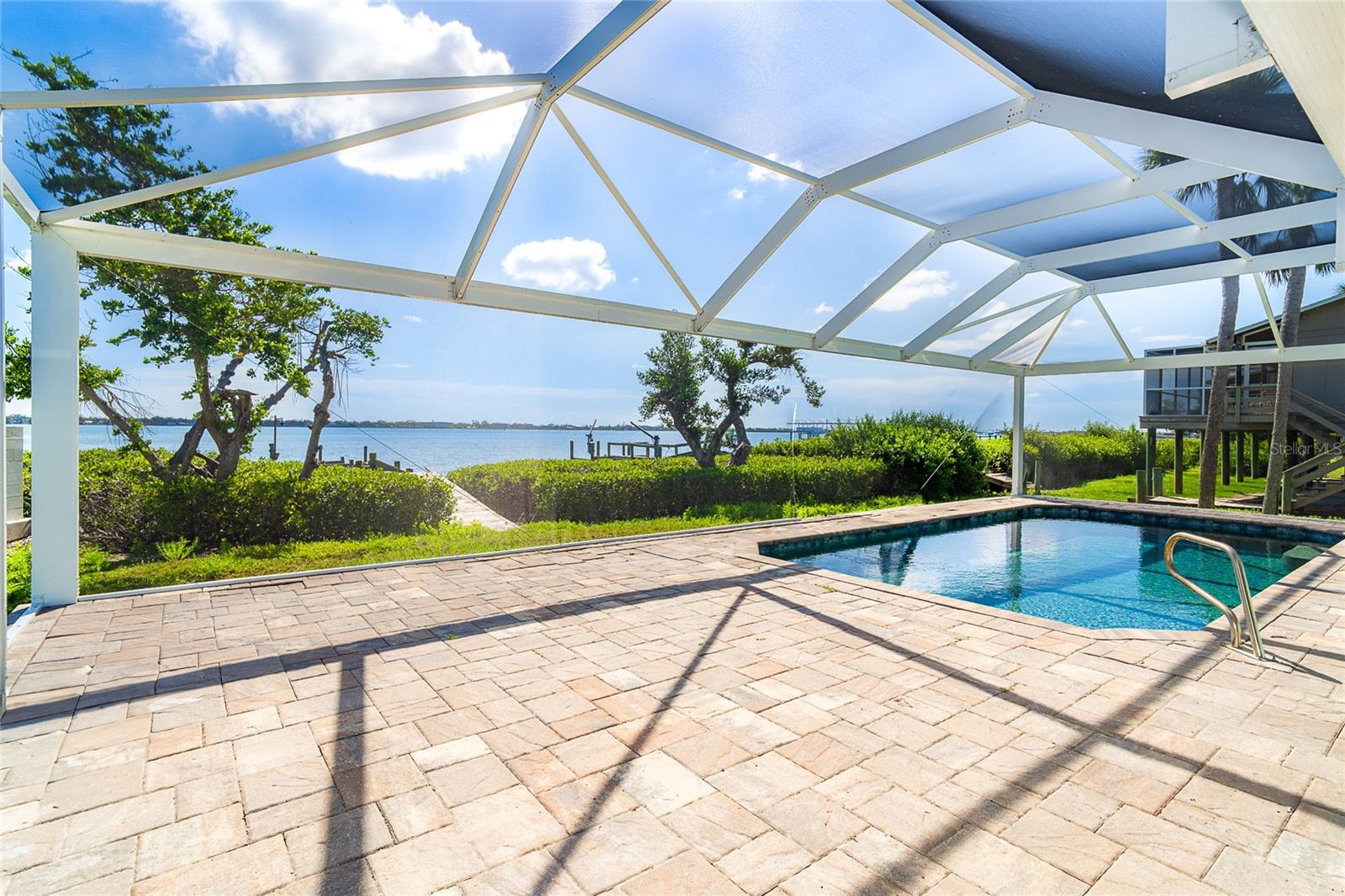 Image 19 of 45 For 4093 Pelican Shores Circle