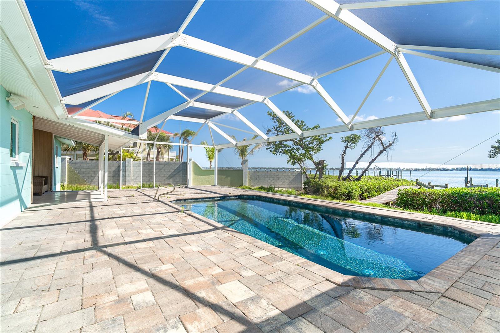 Image 20 of 45 For 4093 Pelican Shores Circle
