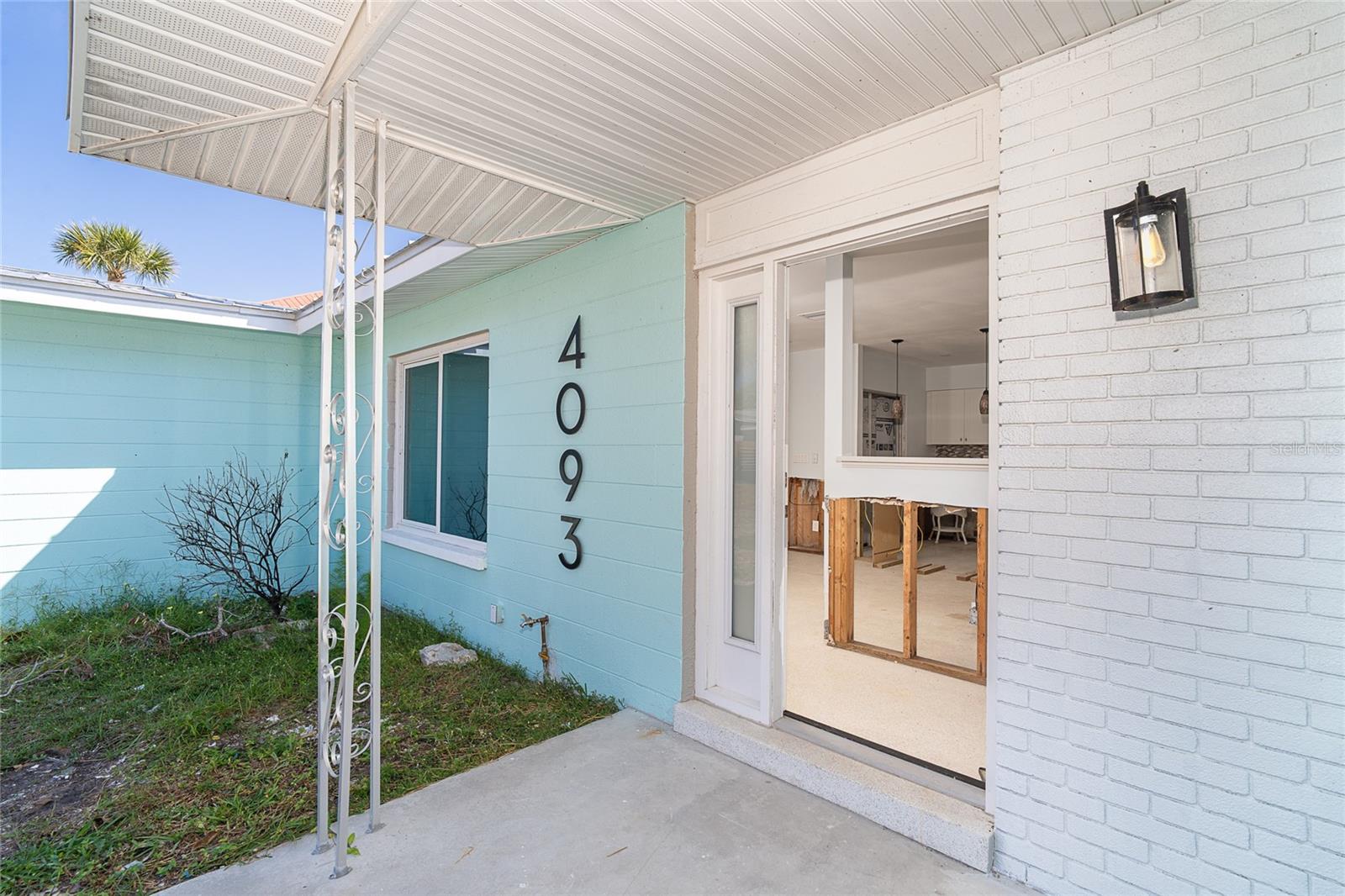 Image 3 of 45 For 4093 Pelican Shores Circle