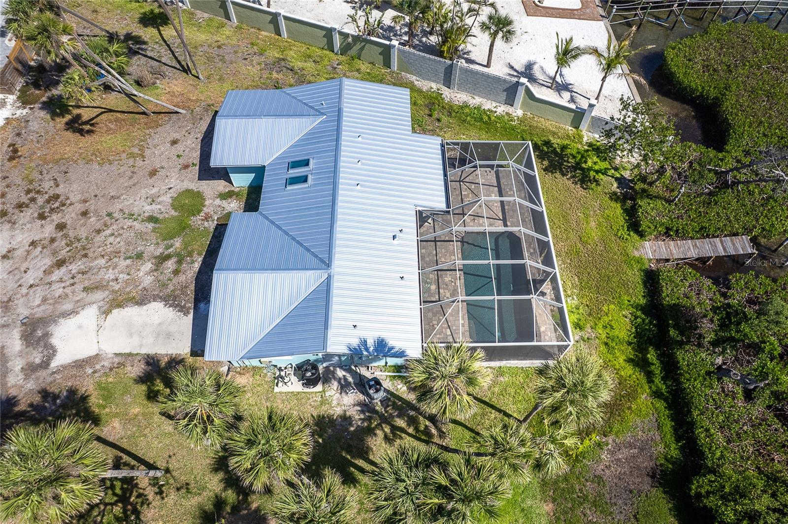 Image 30 of 45 For 4093 Pelican Shores Circle