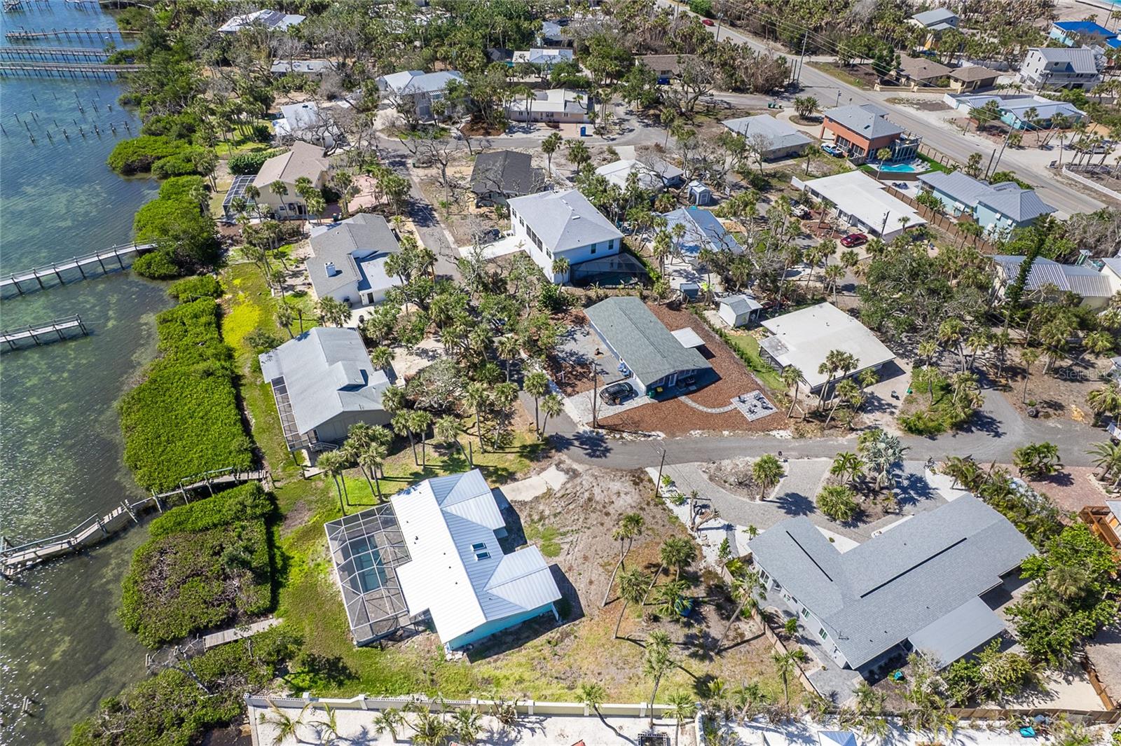 Image 35 of 45 For 4093 Pelican Shores Circle