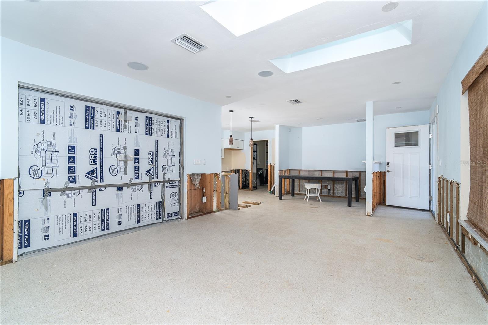 Image 5 of 45 For 4093 Pelican Shores Circle