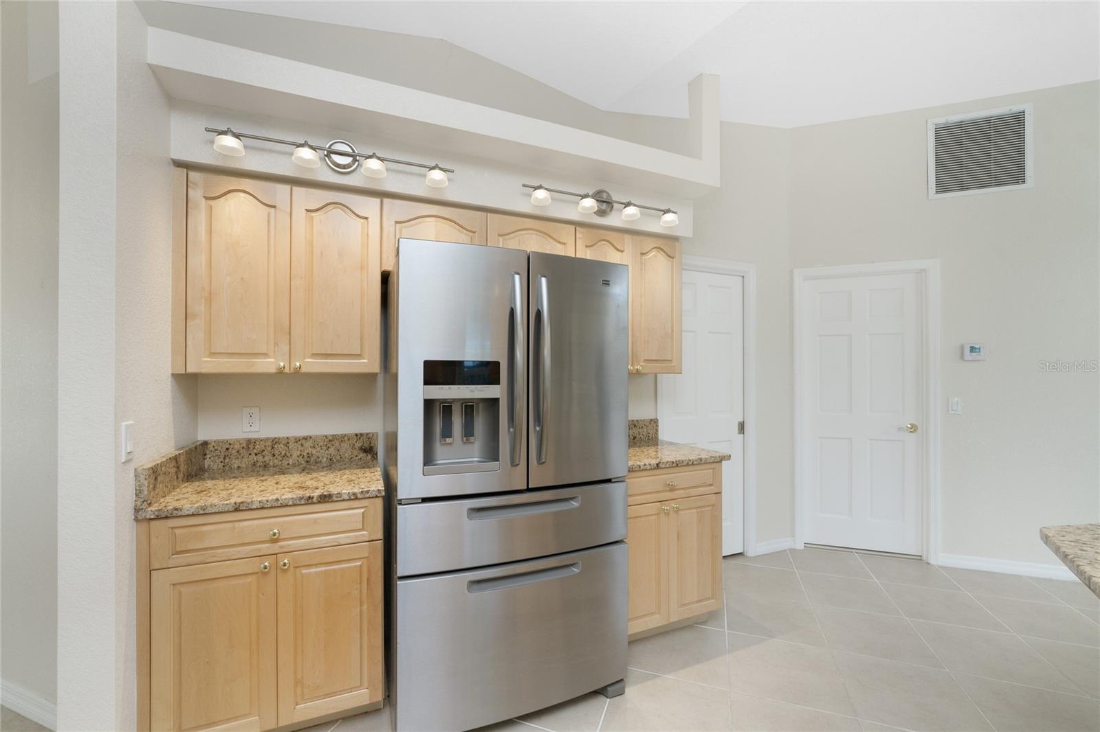 Image 17 of 40 For 289 White Marsh Lane