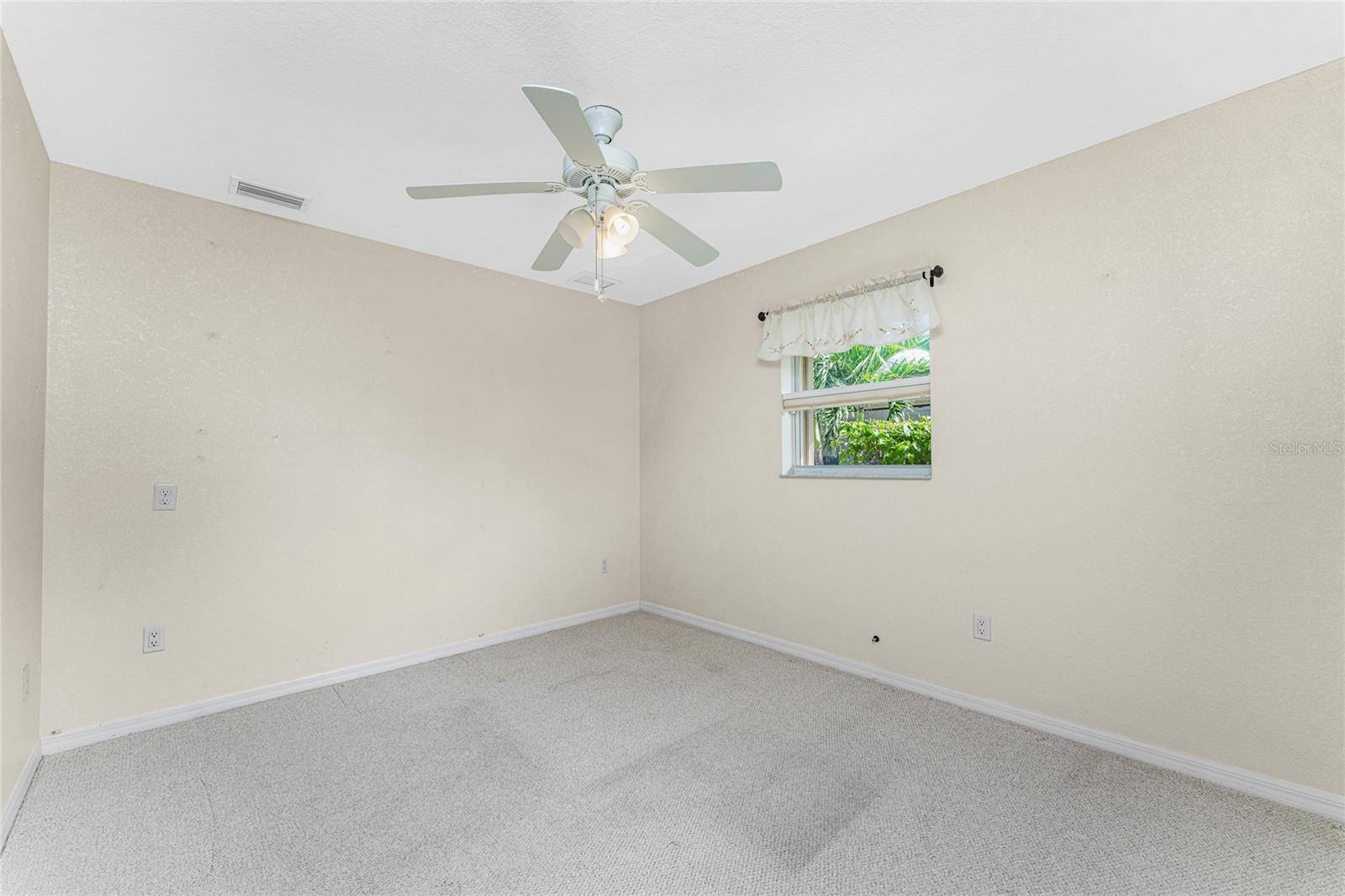 Image 20 of 40 For 289 White Marsh Lane