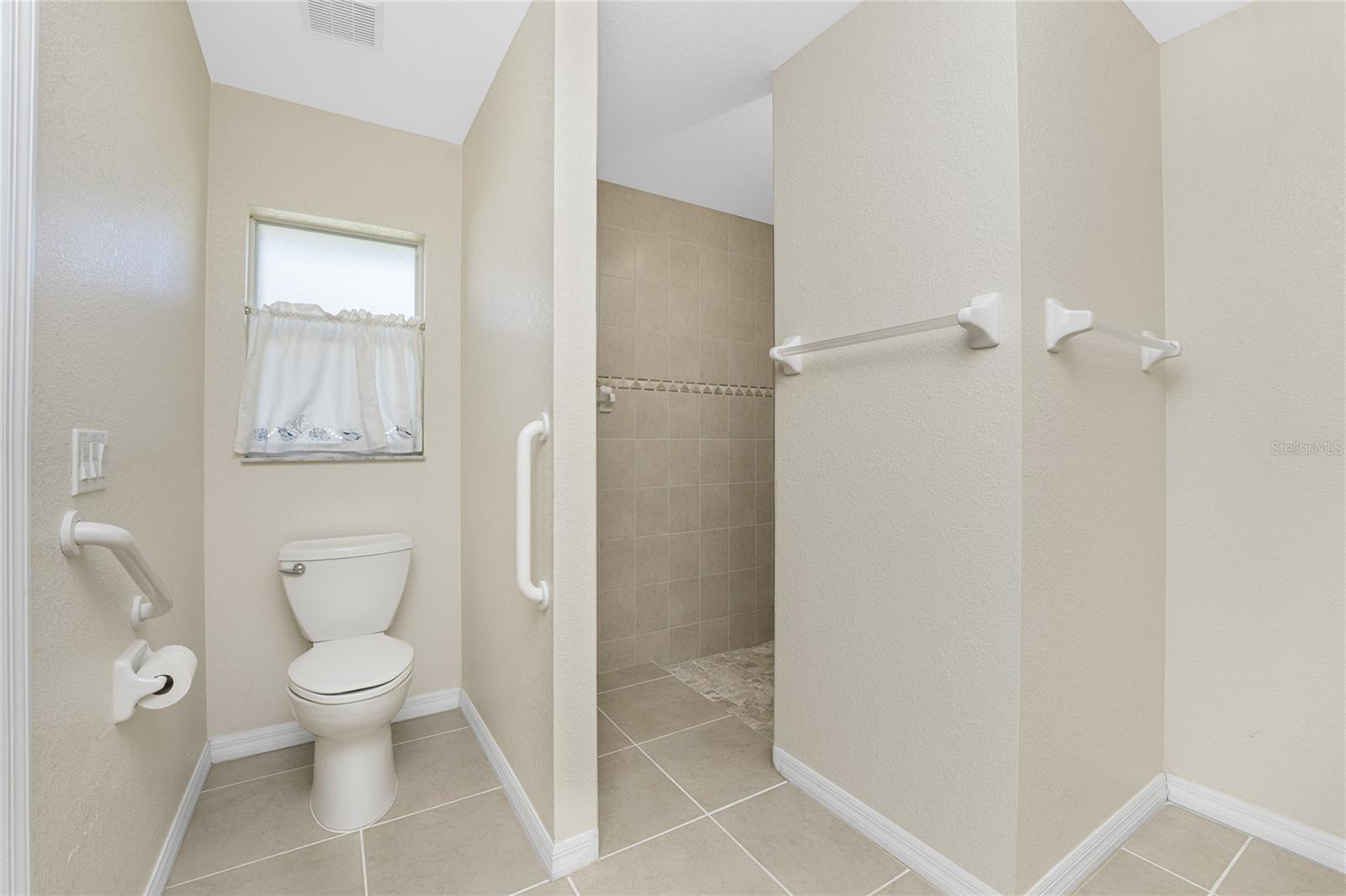 Image 29 of 40 For 289 White Marsh Lane