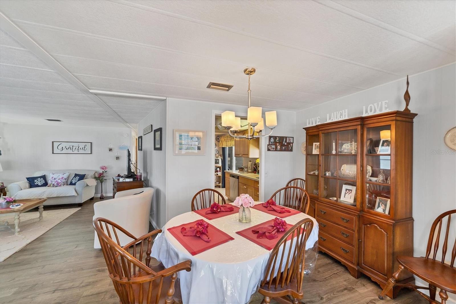 Image 6 of 30 For 12 Hacienda Drive