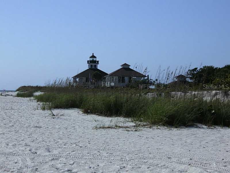 Image 9 of 20 For 6094 Collier Street