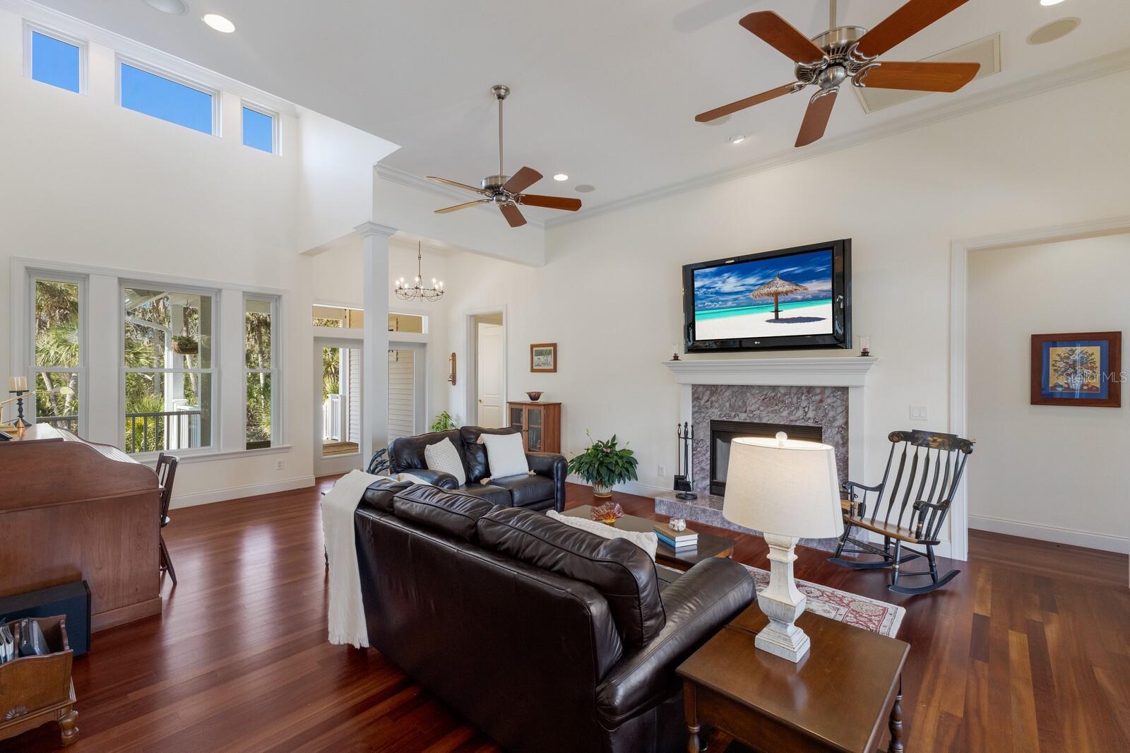 Image 12 of 49 For 9144 Spring Valley Road