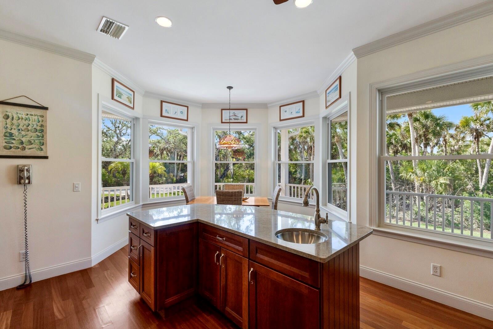 Image 18 of 49 For 9144 Spring Valley Road