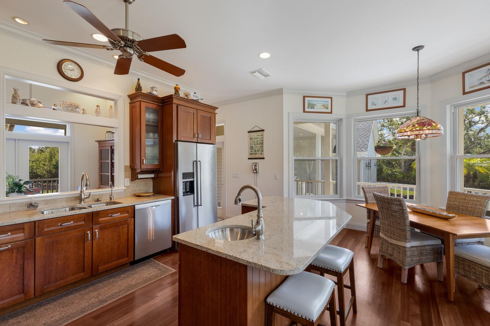 Image 19 of 49 For 9144 Spring Valley Road