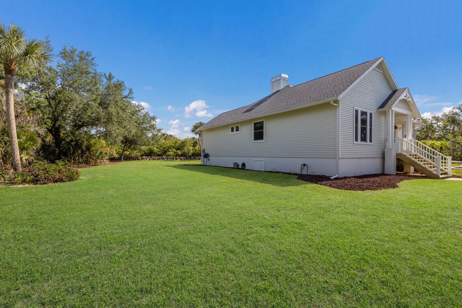 Image 38 of 49 For 9144 Spring Valley Road