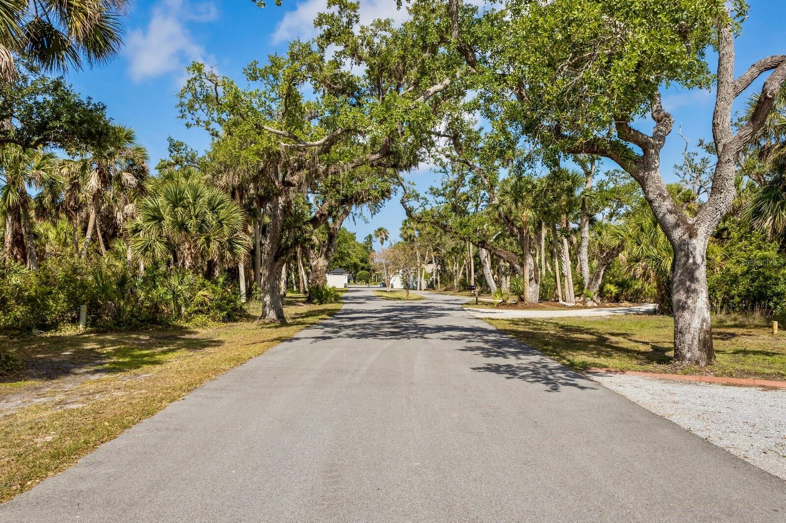 Image 45 of 49 For 9144 Spring Valley Road