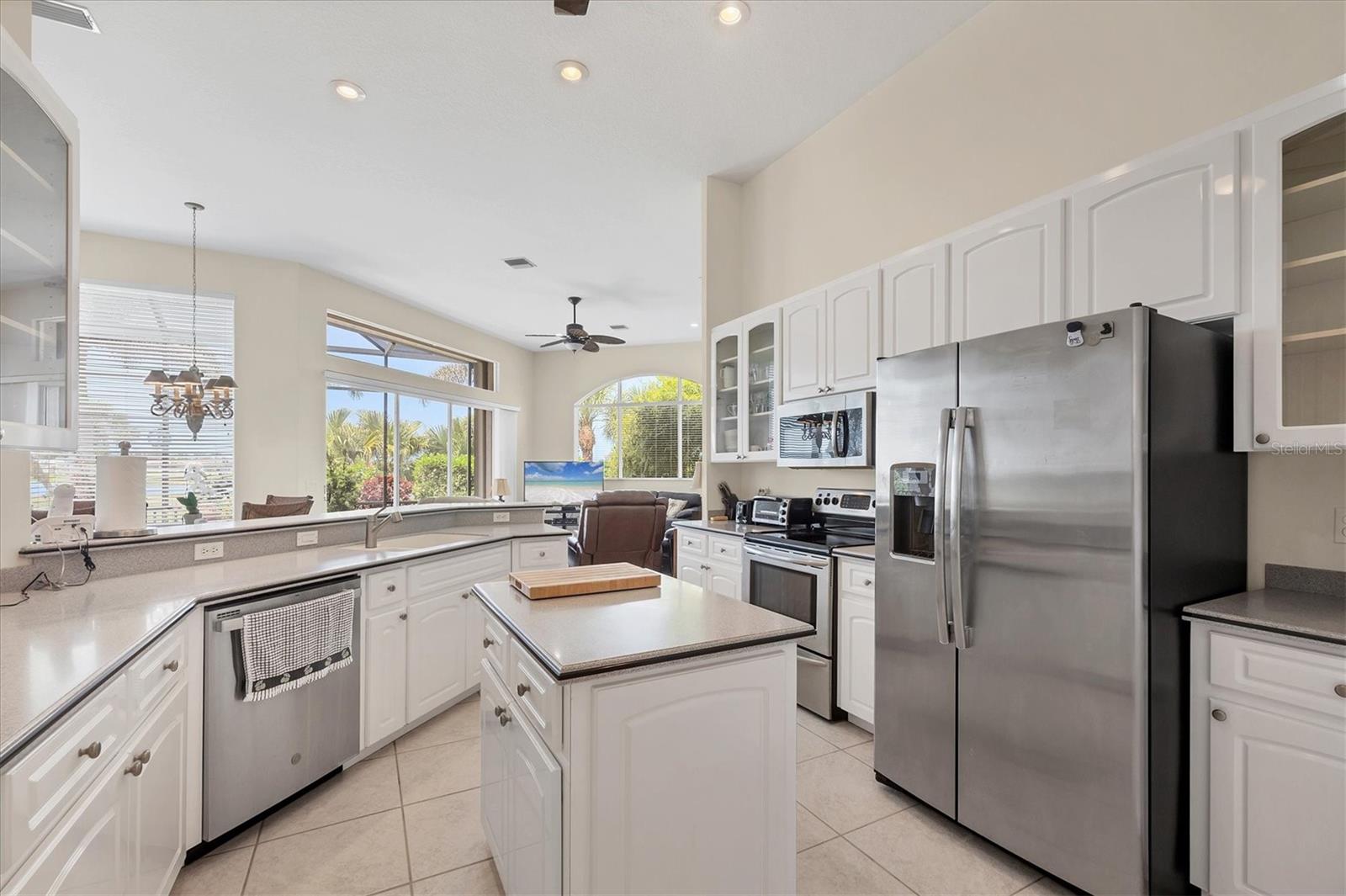 Image 10 of 29 For 585 Coral Creek Drive