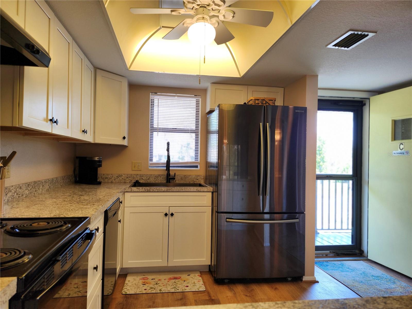 Image 14 of 46 For 4260 Placida Road 21c
