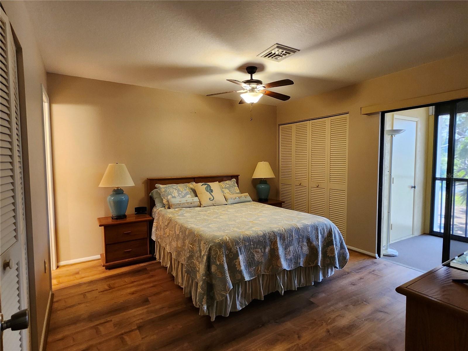 Image 29 of 46 For 4260 Placida Road 21c