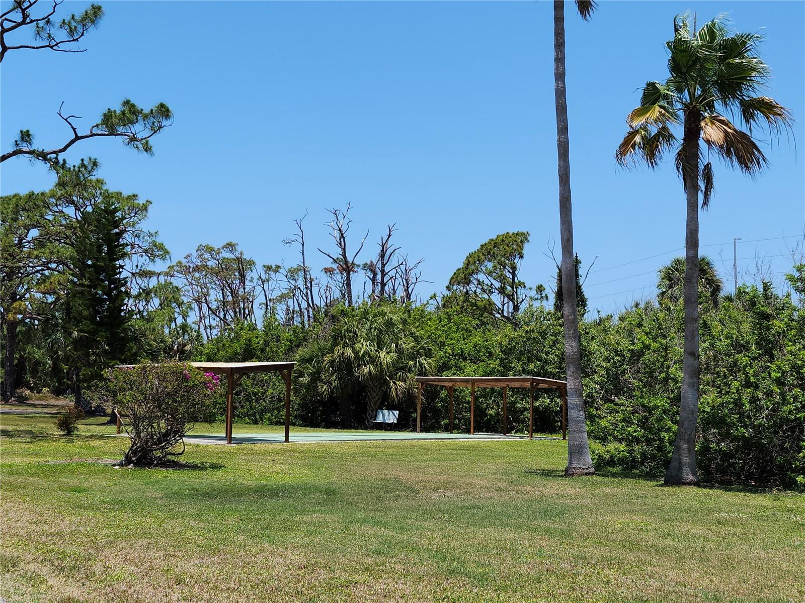 Image 42 of 46 For 4260 Placida Road 21c