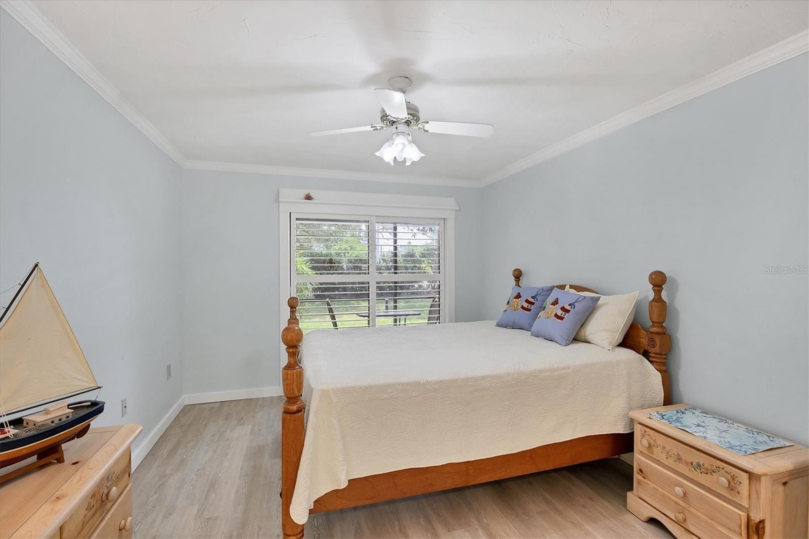 Image 13 of 34 For 149 Englewood Isles Parkway 603