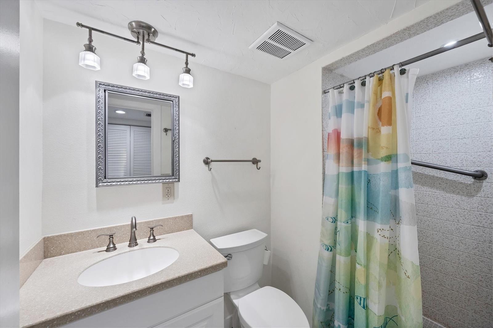 Image 18 of 34 For 149 Englewood Isles Parkway 603