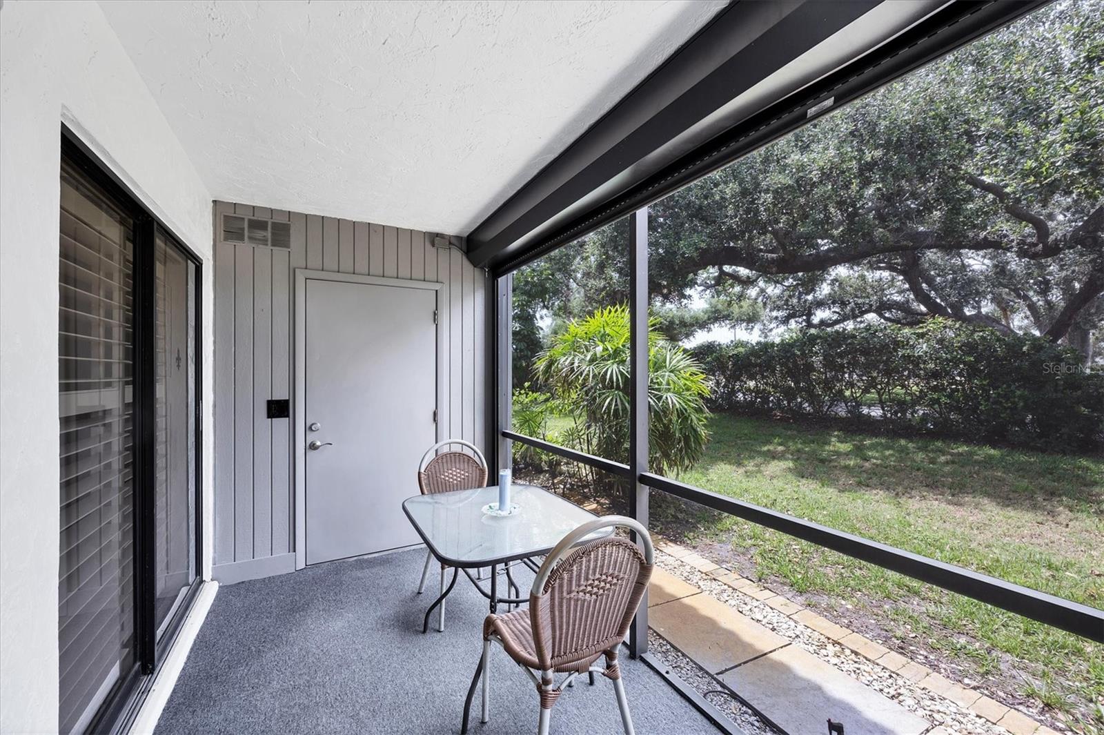 Image 22 of 34 For 149 Englewood Isles Parkway 603