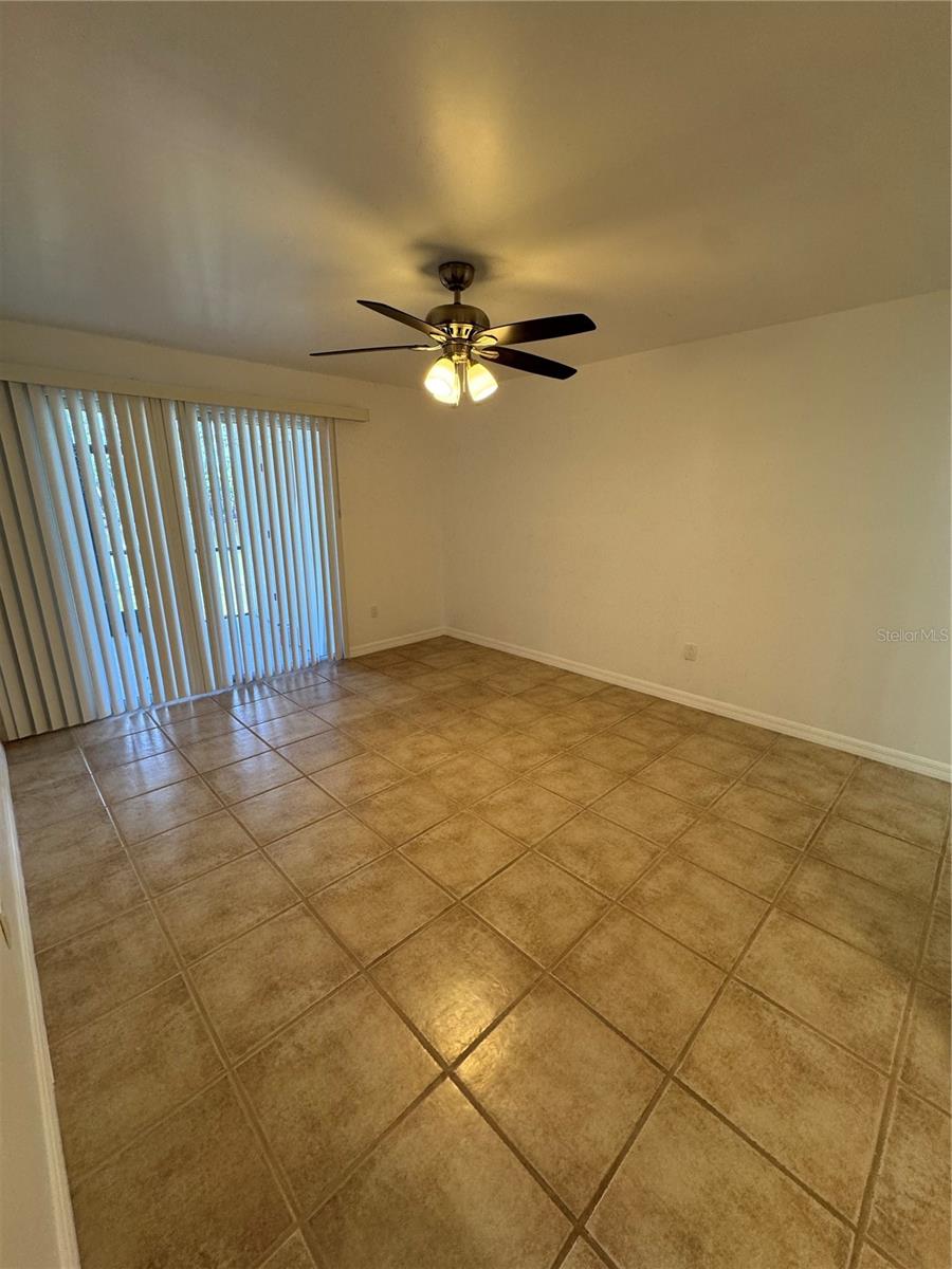 Image 13 of 19 For 6800 Placida Road 168