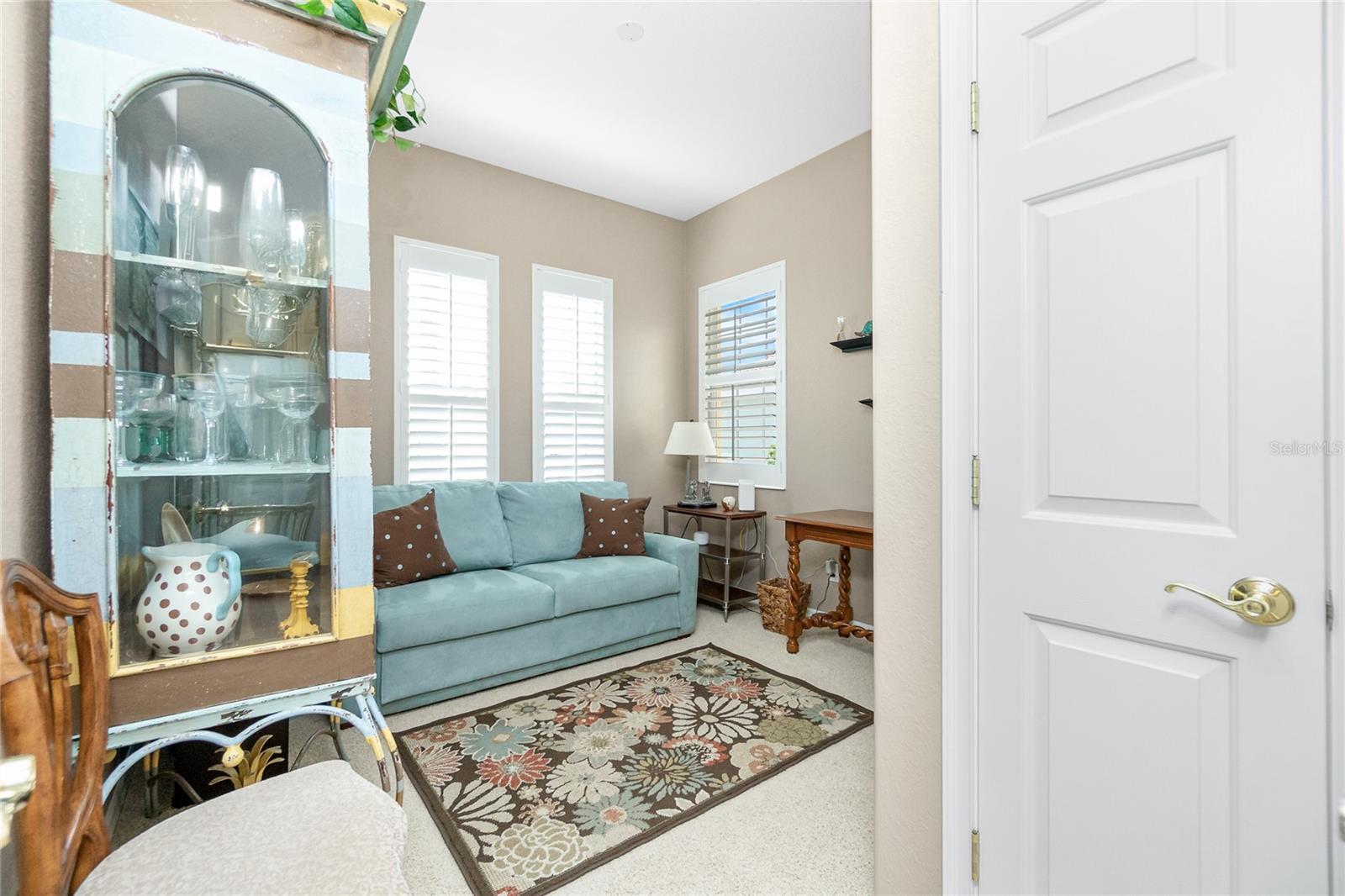 Image 30 of 63 For 142 Savona Way