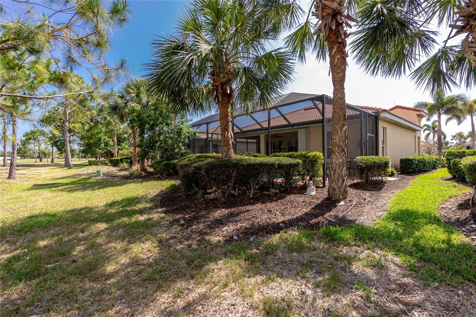 Image 44 of 63 For 142 Savona Way