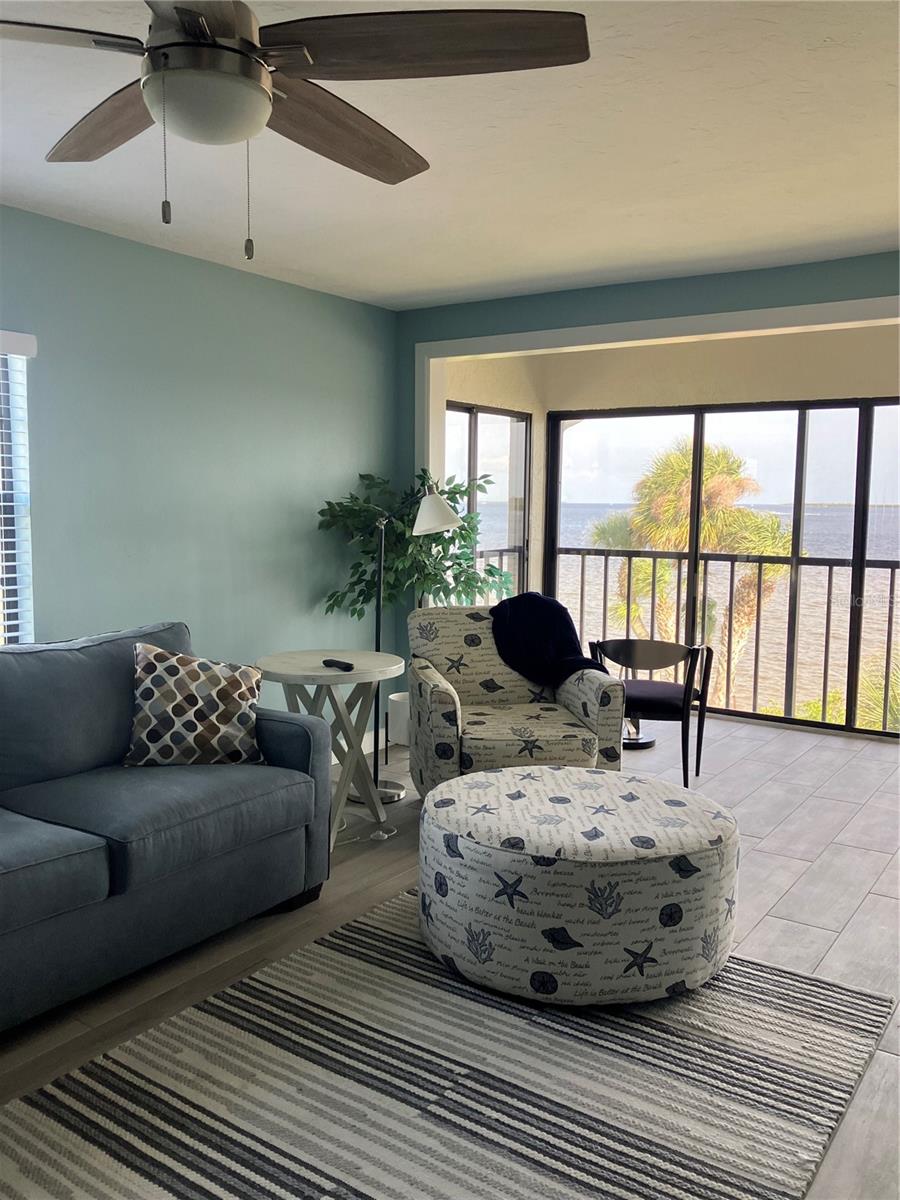 Image 7 of 25 For 14459 River Beach Drive 225