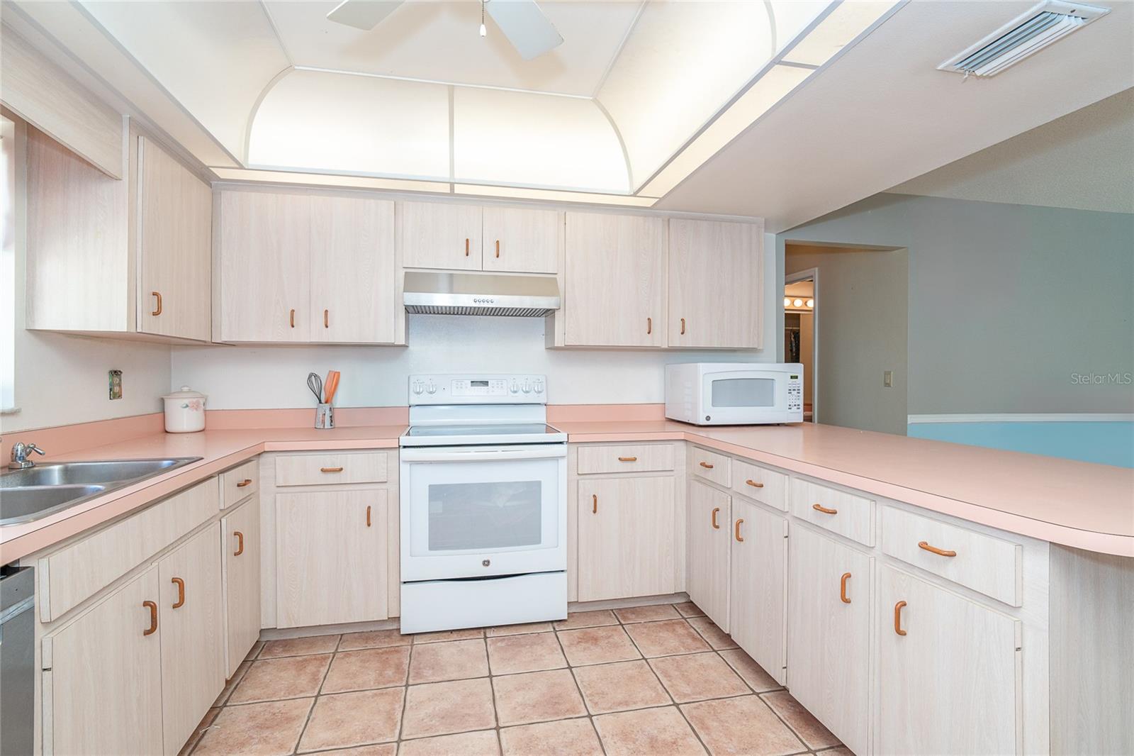 Image 11 of 46 For 6206 Marcum Street