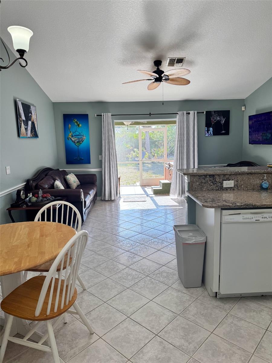 Image 4 of 20 For 256 Cougar Way