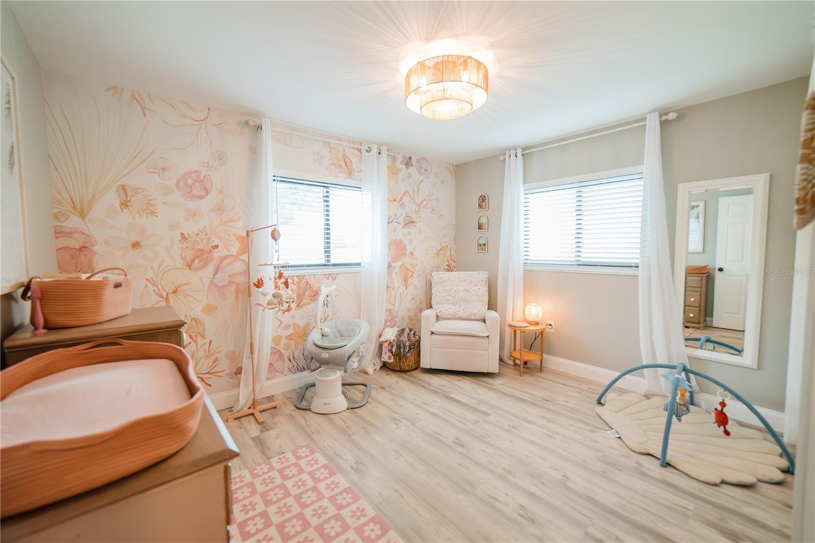 Image 12 of 42 For 7234 Mamouth Street