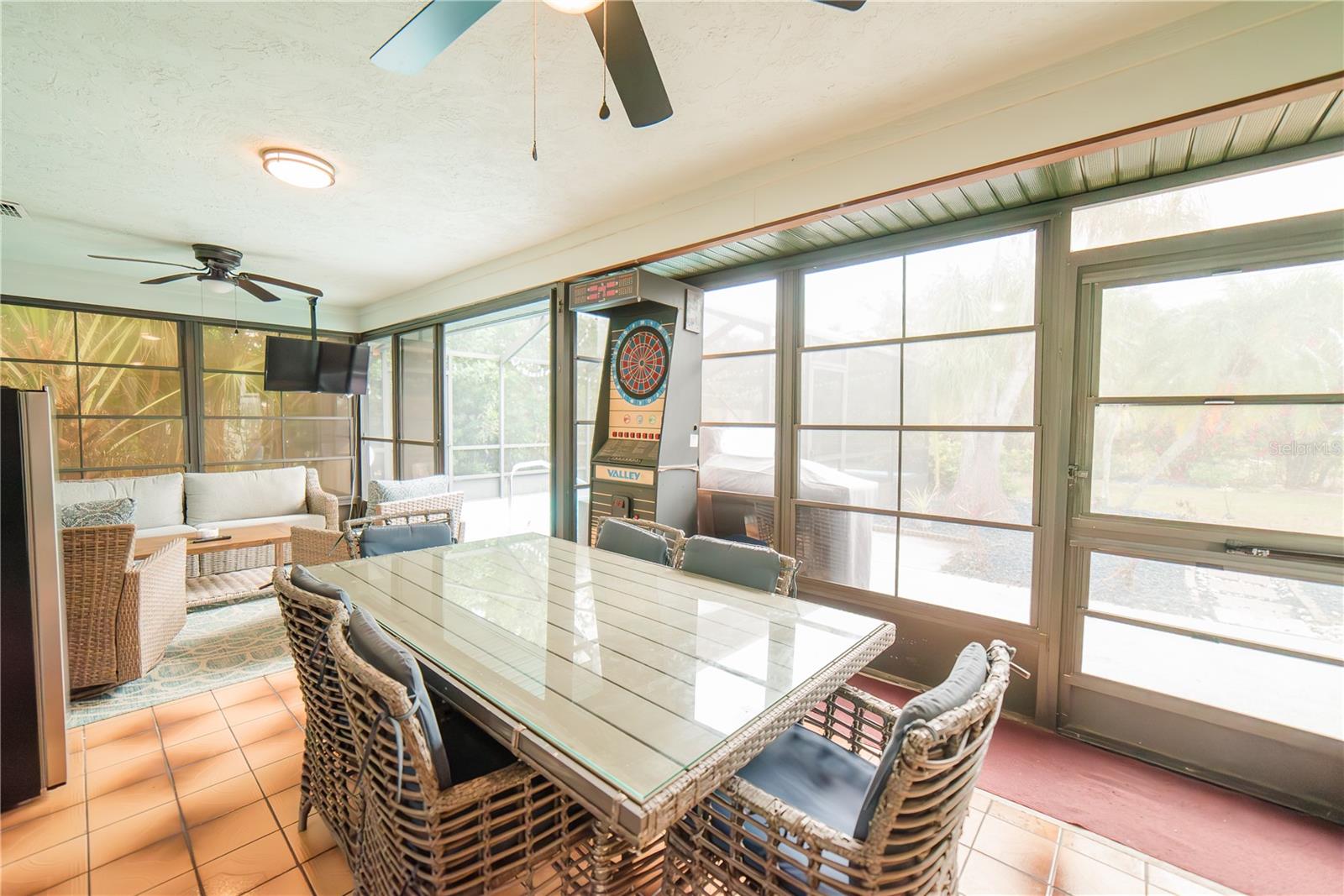 Image 20 of 42 For 7234 Mamouth Street