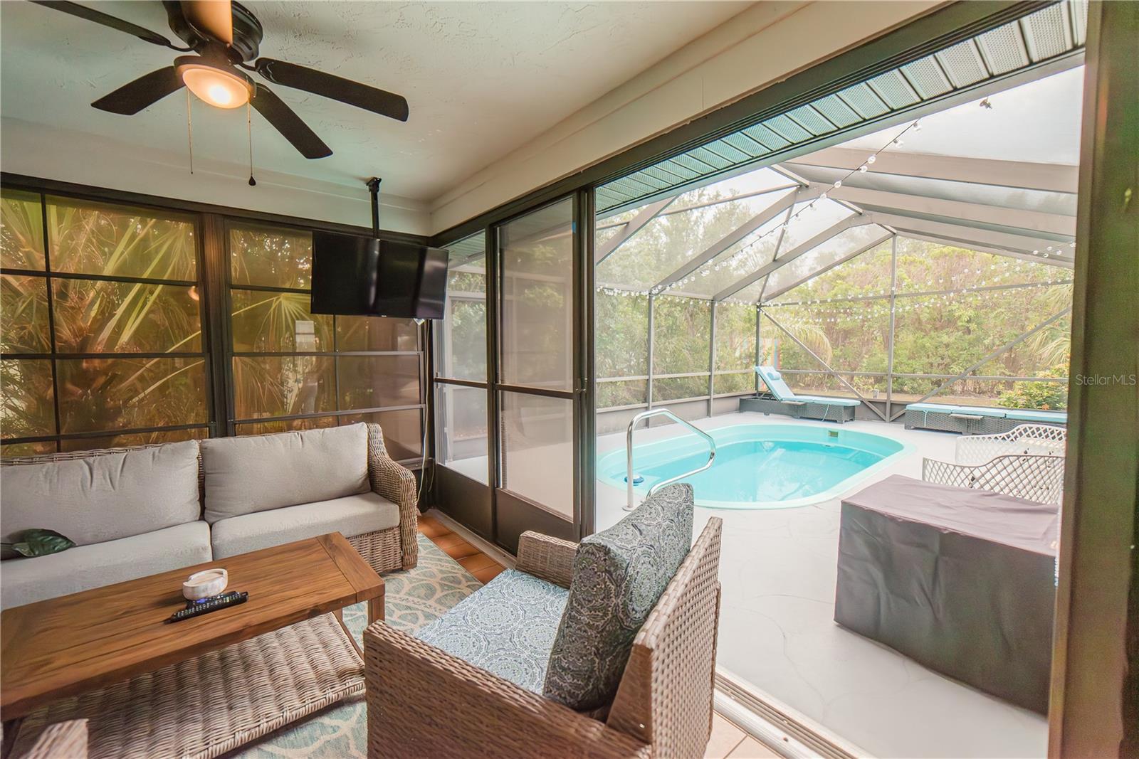 Image 21 of 42 For 7234 Mamouth Street