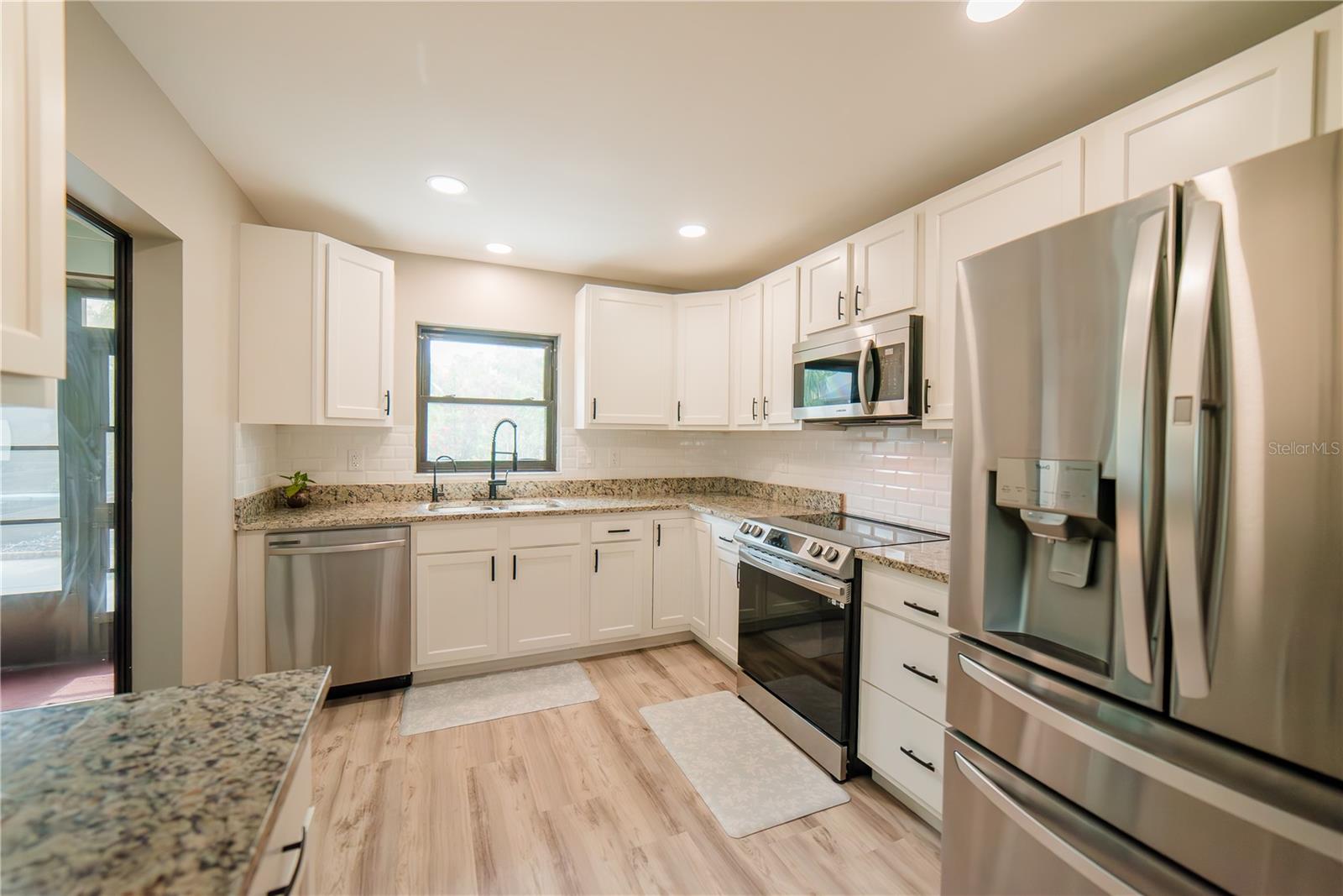 Image 8 of 42 For 7234 Mamouth Street