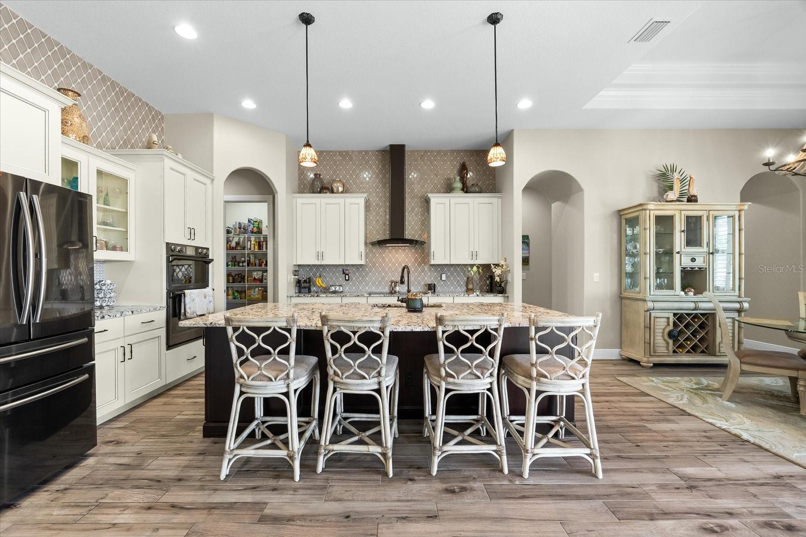 Image 11 of 38 For 15044 San Domingo Boulevard