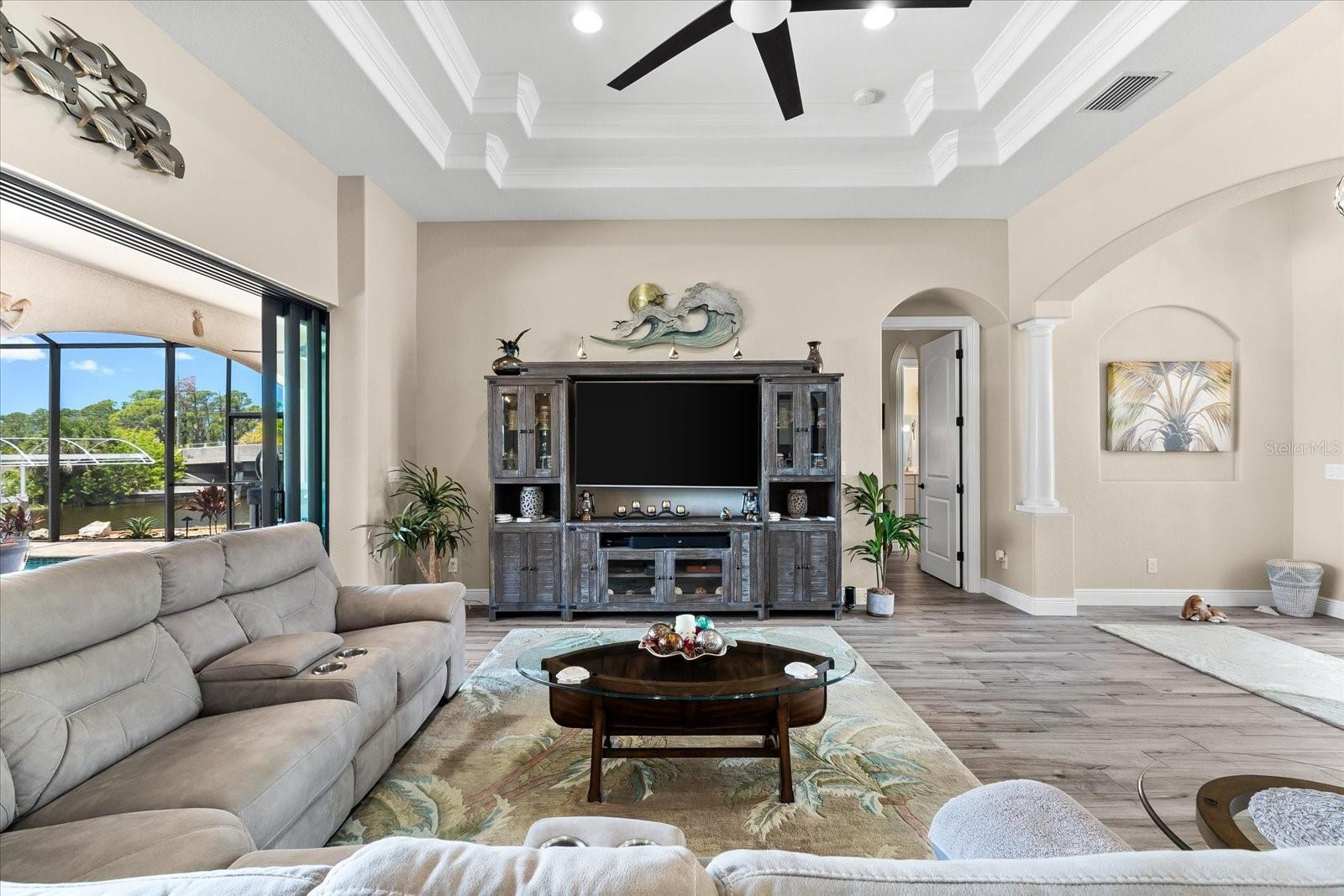 Image 5 of 38 For 15044 San Domingo Boulevard