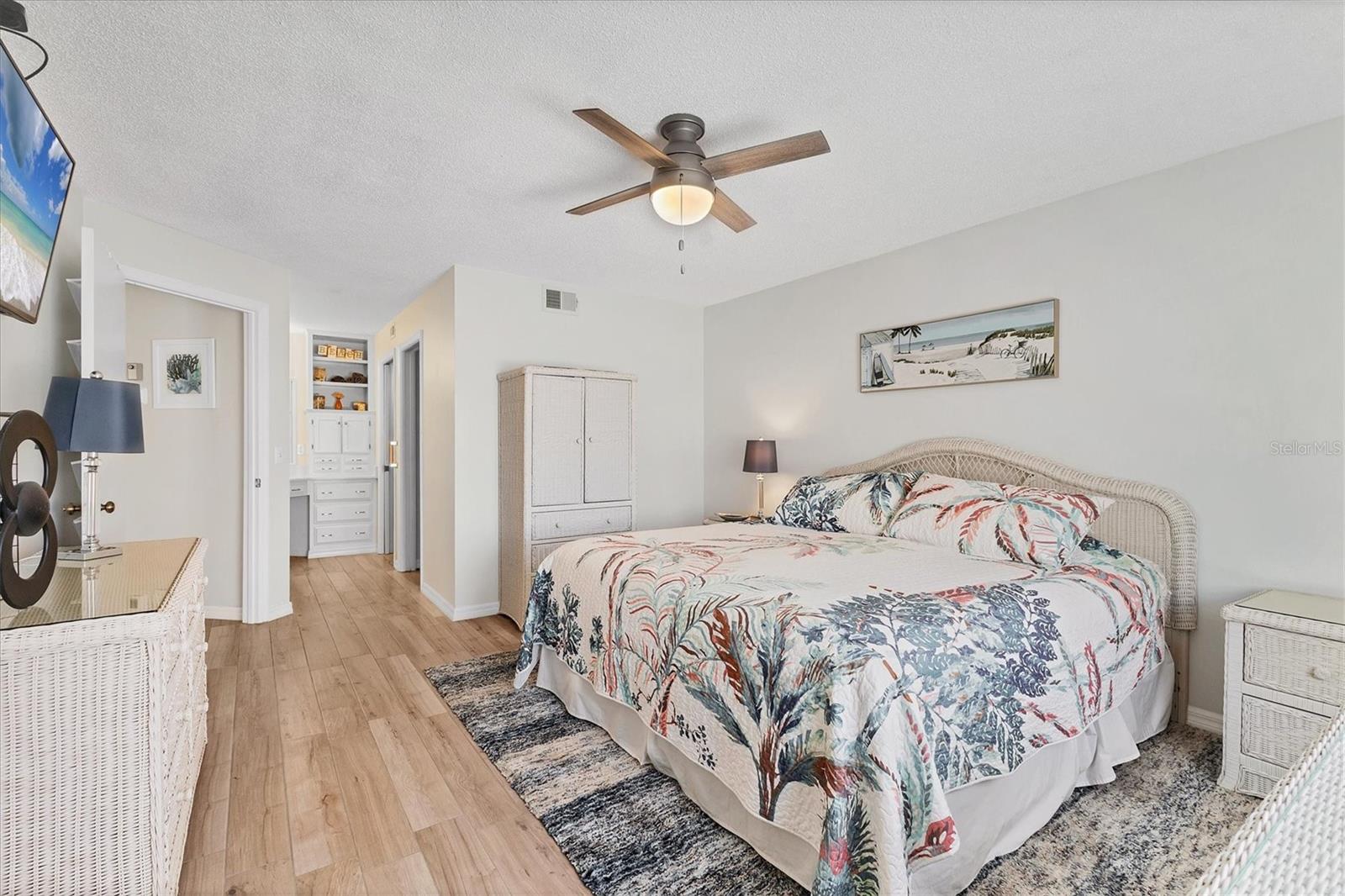 Image 20 of 48 For 507 Pine Hollow Circle 507