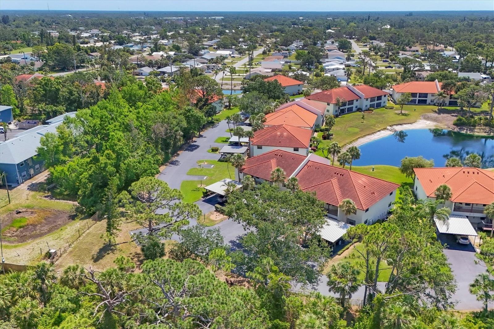 Image 43 of 48 For 507 Pine Hollow Circle 507