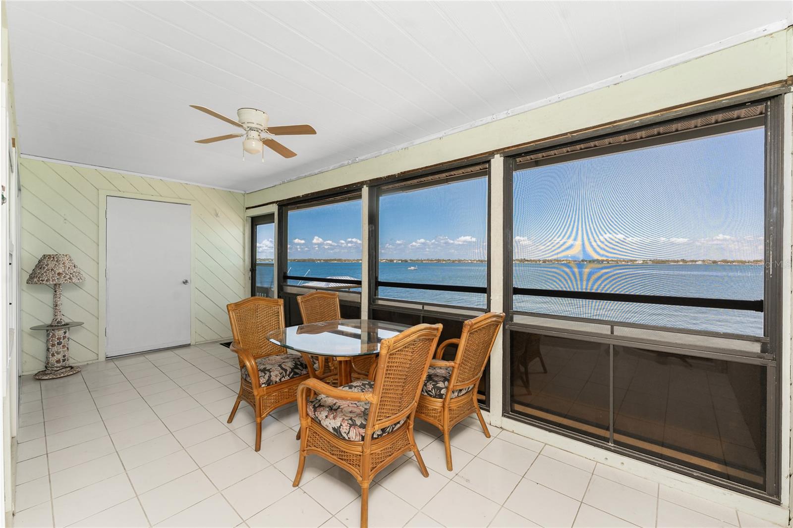 Image 45 of 90 For 5041 Beach Road 2a And 2b