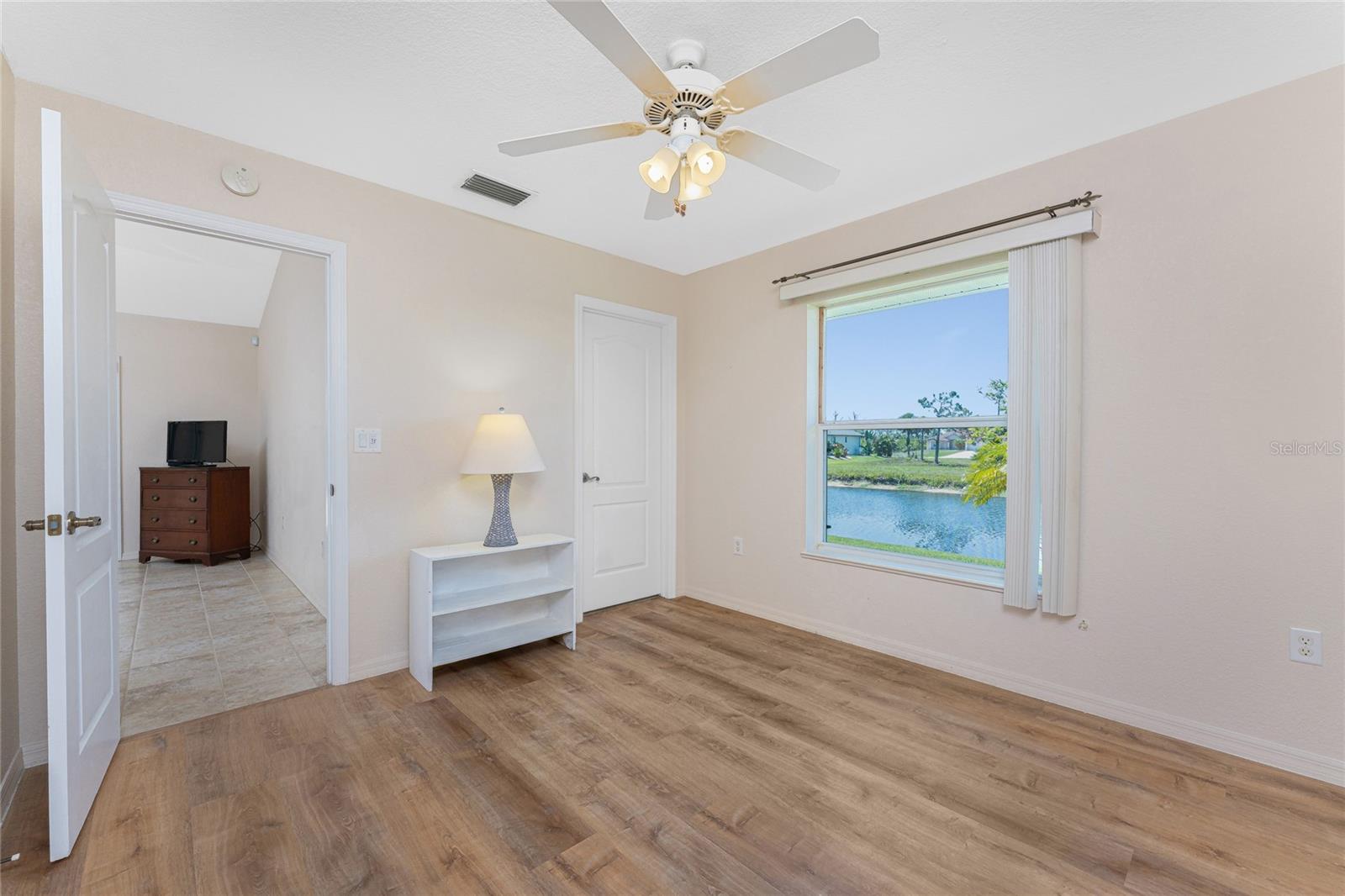 Image 35 of 73 For 1157 Rotonda Circle