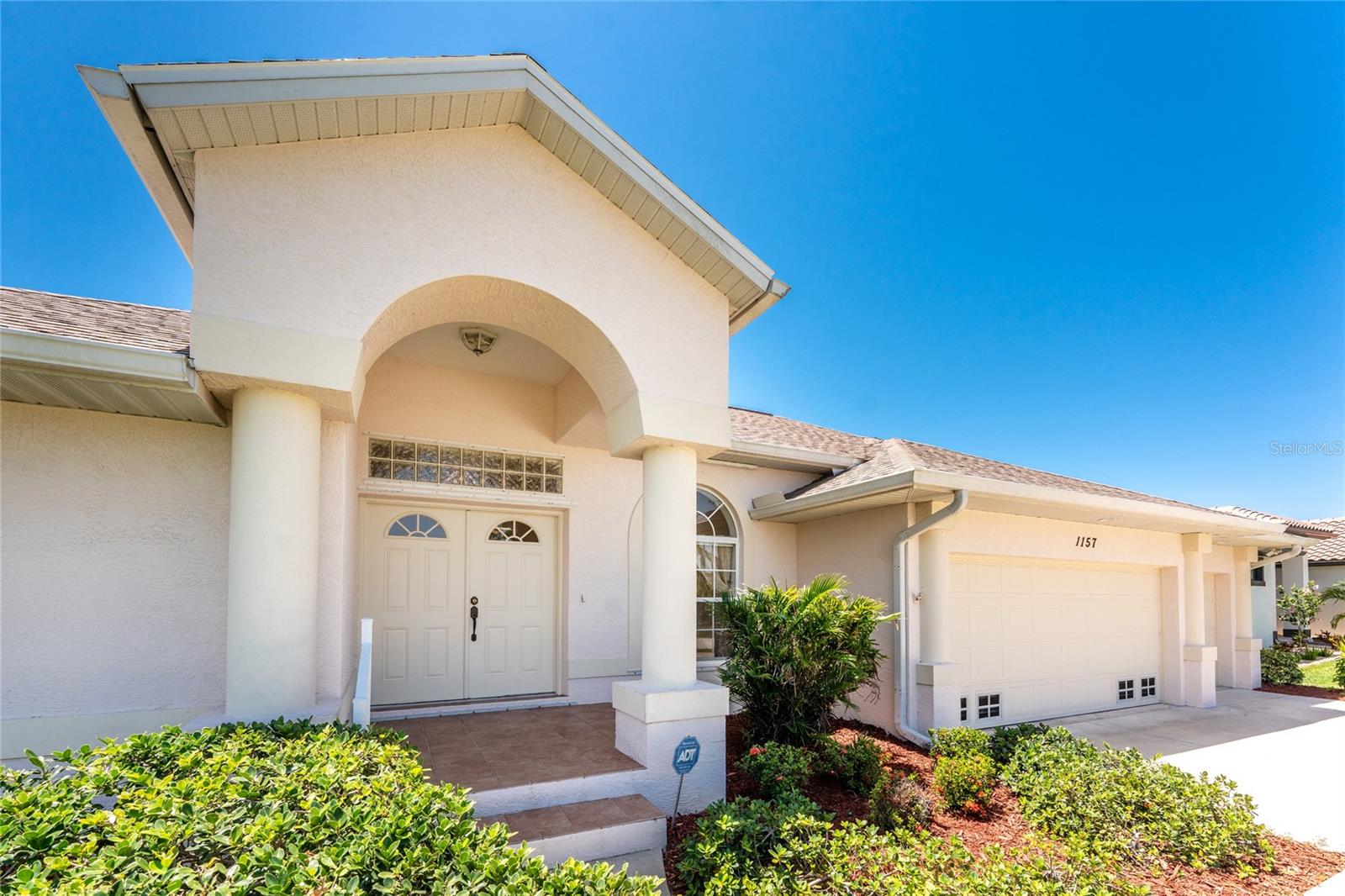 Image 9 of 73 For 1157 Rotonda Circle