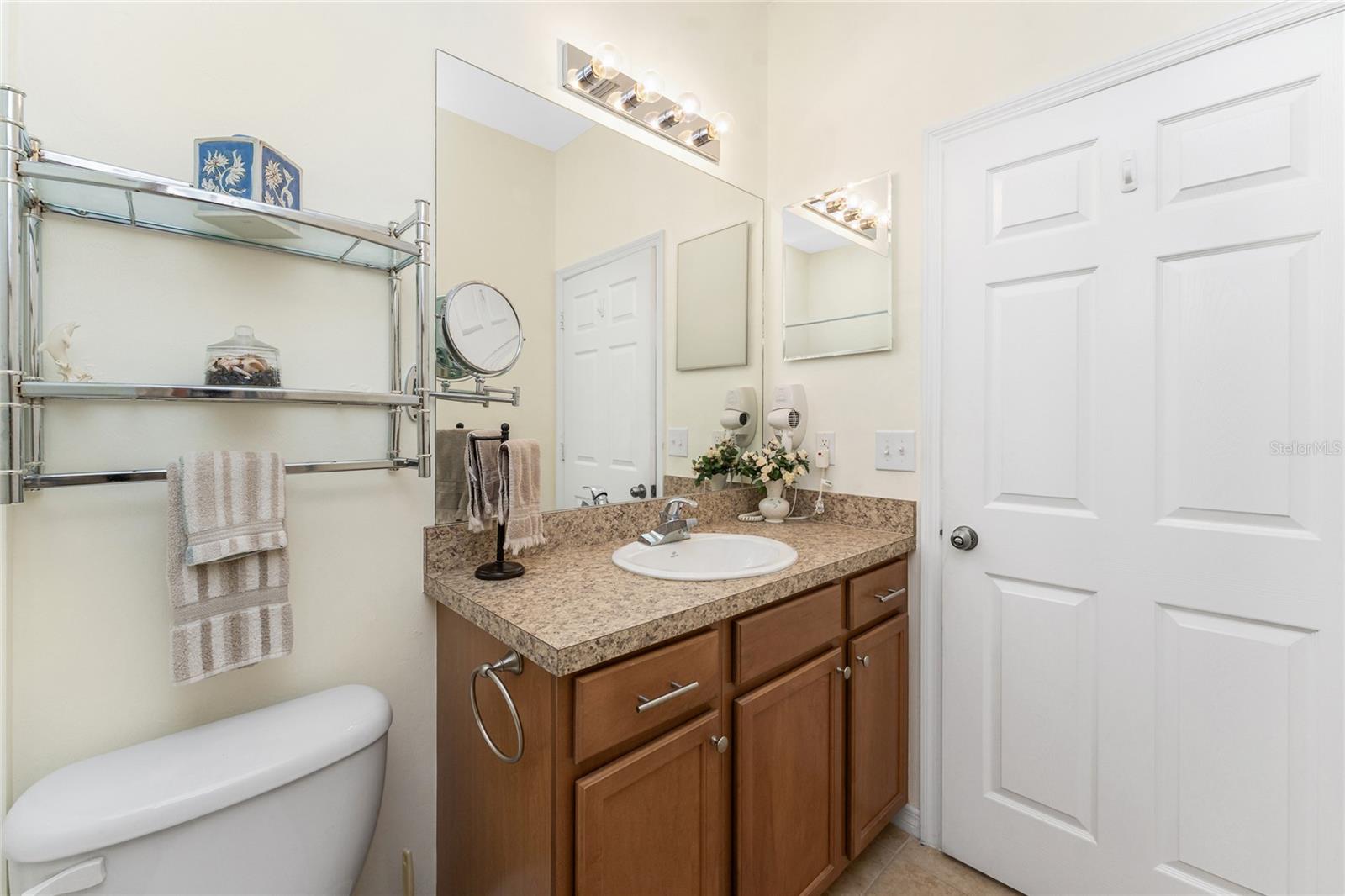 Image 35 of 59 For 13392 Abercrombie Drive
