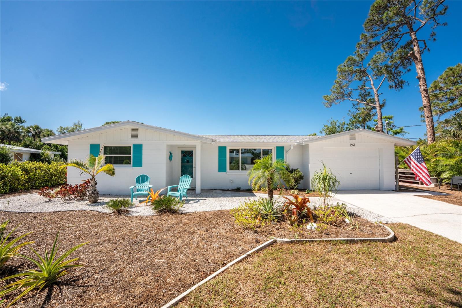 Details for 1691 Lakeview Place, ENGLEWOOD, FL 34223