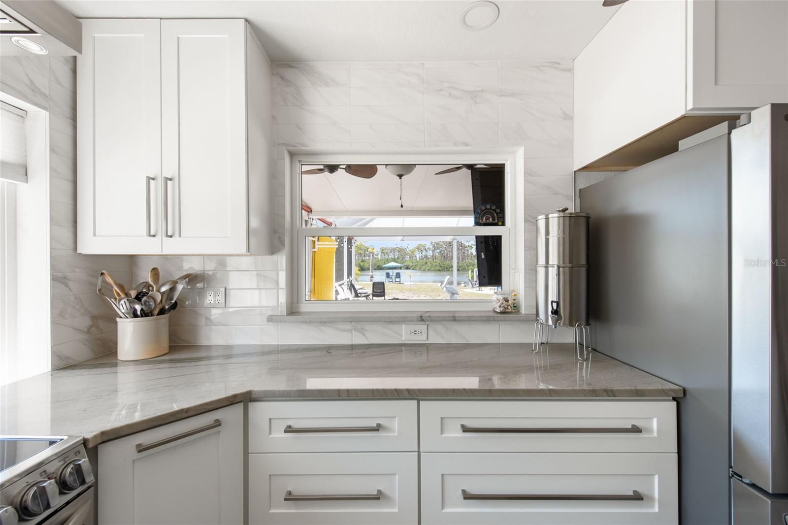 Image 19 of 95 For 2060 Oyster Creek Drive