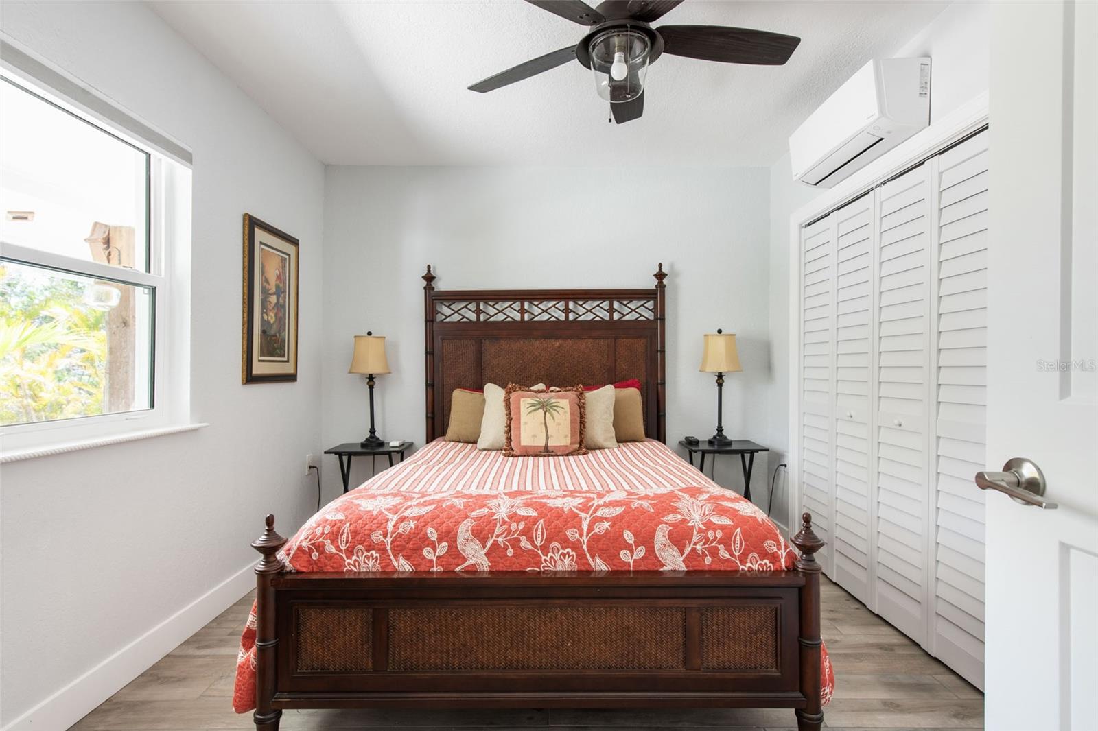 Image 23 of 95 For 2060 Oyster Creek Drive